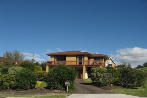 Photo of property in 34 Charles Dickens Drive, Mellons Bay, Auckland, 2014