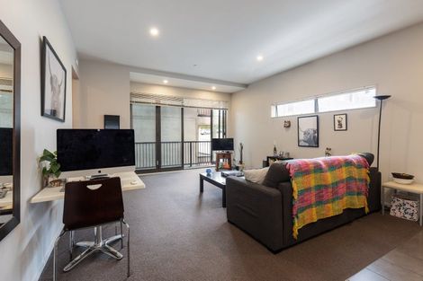 Photo of property in 12 Majoribanks Street, Mount Victoria, Wellington, 6011