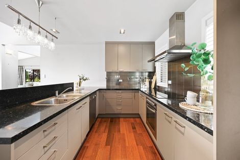 Photo of property in 10 Farleigh Close, Huntington, Hamilton, 3210