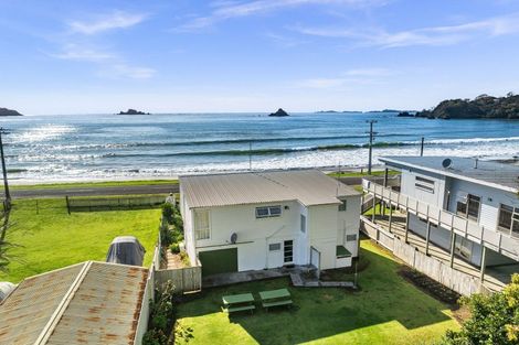 Photo of property in 165 Oakura Road, Oakura, Hikurangi, 0184