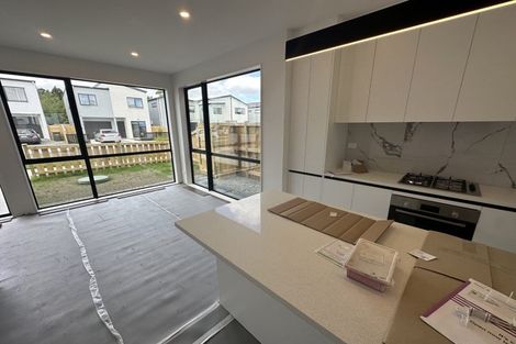 Photo of property in 17 Coast Garden Drive, Hobsonville, Auckland, 0616