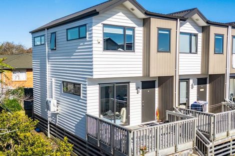 Photo of property in 7/15 Rush Place, Mangere, Auckland, 2022