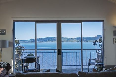 Photo of property in 125 Koutu Road, Kawaha Point, Rotorua, 3010