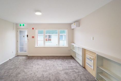 Photo of property in 2 Argyle Grove, Trentham, Upper Hutt, 5018