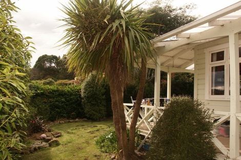 Photo of property in 12 Wharfdale Street, Macandrew Bay, Dunedin, 9014