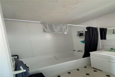 Photo of property in 21a Hargreaves Street, Mount Cook, Wellington, 6021