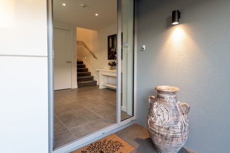 Photo of property in 67c The Parade, Bucklands Beach, Auckland, 2012