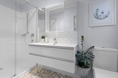 Photo of property in 1 Sinclair Avenue, Highbury, Palmerston North, 4412