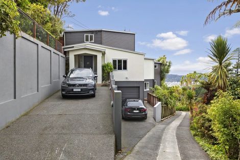 Photo of property in 31 Highbury Crescent, Highbury, Wellington, 6012