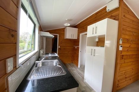 Photo of property in 30 Leaver Place, Weymouth, Auckland, 2103