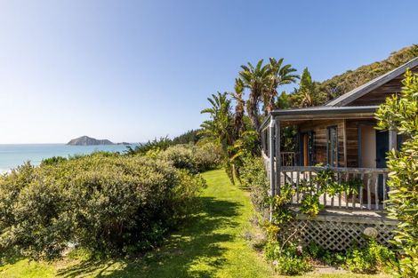 Photo of property in 197 Harper Road, Waimarama, Havelock North, 4294