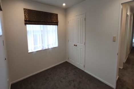 Photo of property in 16a Gills Avenue, Papakura, 2110