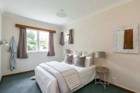 Photo of property in 5 Madeira Road, Bluff Hill, Napier, 4110