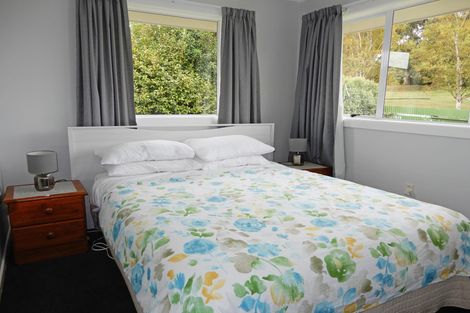 Photo of property in 8 Oxford Street, Holmes Hill, Oamaru, 9401