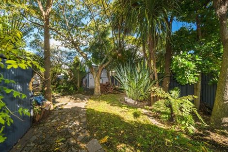 Photo of property in 74 Harrison Street, Whanganui, 4500