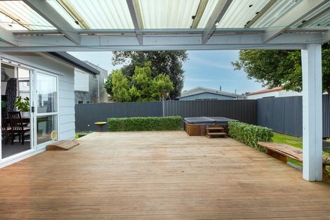 Photo of property in 185 Westminster Avenue, Tamatea, Napier, 4112