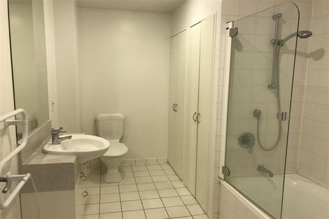 Photo of property in Terrace Heights Apartments, 3c/163 The Terrace, Wellington Central, Wellington, 6011