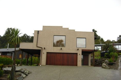 Photo of property in 31 Korua Street, Moana, 7872
