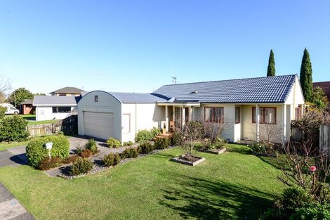 Photo of property in 18 Moreland Avenue, Pukete, Hamilton, 3200