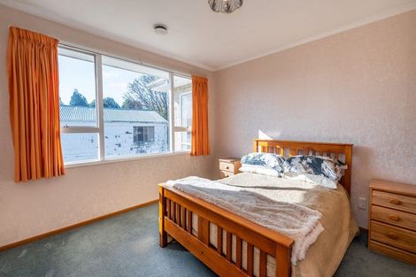 Photo of property in 2/16 Oldham Crescent, Halswell, Christchurch, 8025