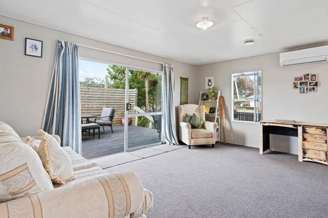 Photo of property in 8 Kuparu Place, Ruakaka, 0116