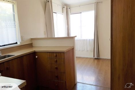 Photo of property in 1/8 Greenstone Place, Clover Park, Auckland, 2019