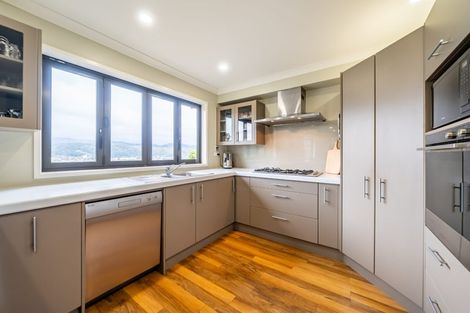 Photo of property in 9 Colin Guppy Crescent, Riverstone Terraces, Upper Hutt, 5018