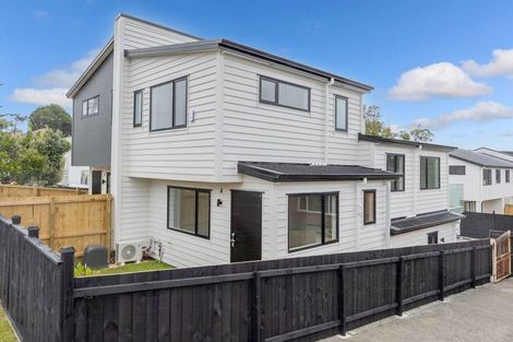 Photo of property in 49a Golf Road, New Lynn, Auckland, 0600