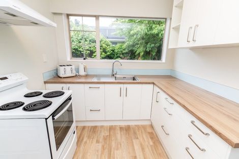 Photo of property in 51c Ludlam Crescent, Woburn, Lower Hutt, 5010