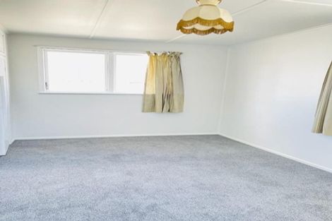 Photo of property in 22a Oriana Avenue, Lynfield, Auckland, 1042