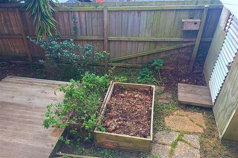 Photo of property in 3/33 Rodney Street, Howick, Auckland, 2014