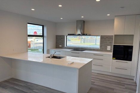 Photo of property in 2 Dynes Road, Rolleston, 7615