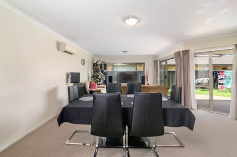 Photo of property in 52/64 Kawaha Point Road, Kawaha Point, Rotorua, 3010