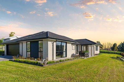 Photo of property in 23 Calla Street, Maungaturoto, 0520