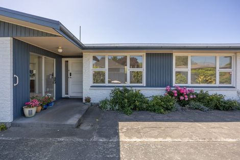Photo of property in 4 Eastling Street, Bishopdale, Christchurch, 8053