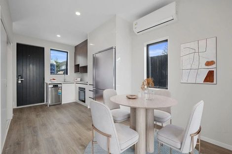 Photo of property in 1/88 Gloria Avenue, Te Atatu Peninsula, Auckland, 0610