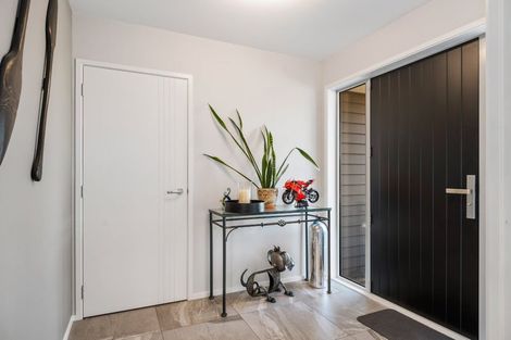 Photo of property in 8 Whincops Road, Halswell, Christchurch, 8025