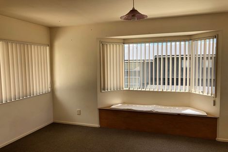 Photo of property in 93 Sturges Road, Henderson, Auckland, 0612