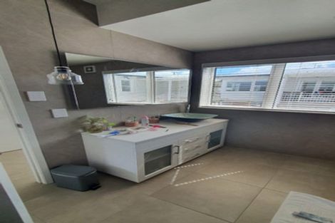 Photo of property in 55 Coronation Road, Hillcrest, Auckland, 0627