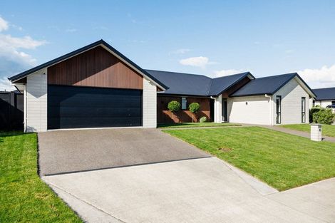 Photo of property in 10 William Paul Street, Cambridge, 3434