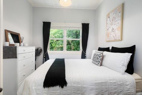 Photo of property in 200 Saint Patricks Row, Thames, 3500