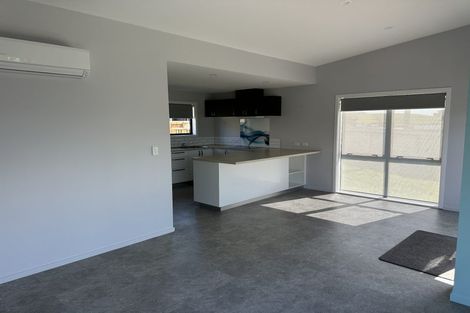 Photo of property in 323a Worsleys Road, Cracroft, Christchurch, 8022