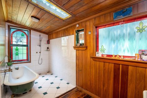 Photo of property in 268a Frankley Road, Frankleigh Park, New Plymouth, 4310