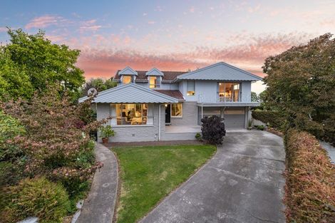 Photo of property in 14 Saint Winifreds Place, Bryndwr, Christchurch, 8052