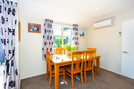 Photo of property in 4/5 Kennedys Bush Road, Halswell, Christchurch, 8025