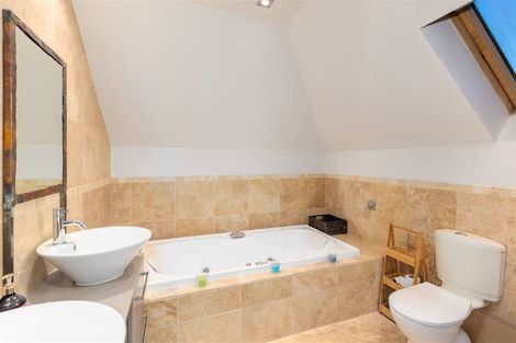 Photo of property in 562a Bower Avenue, Parklands, Christchurch, 8083