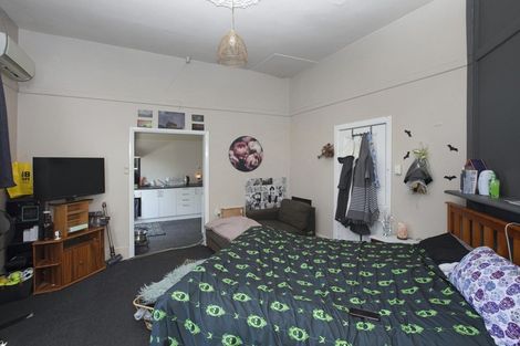 Photo of property in 2/88 Somerfield Street, Somerfield, Christchurch, 8024