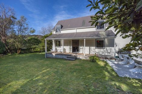 Photo of property in 142 Rue Jolie, Akaroa, 7520