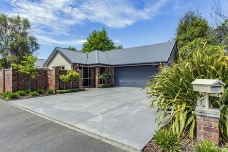 Photo of property in 2 Oakwood Drive, Rangiora, 7400