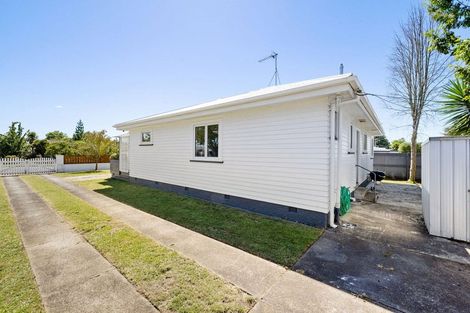 Photo of property in 52 Campbell Street, Leamington, Cambridge, 3432